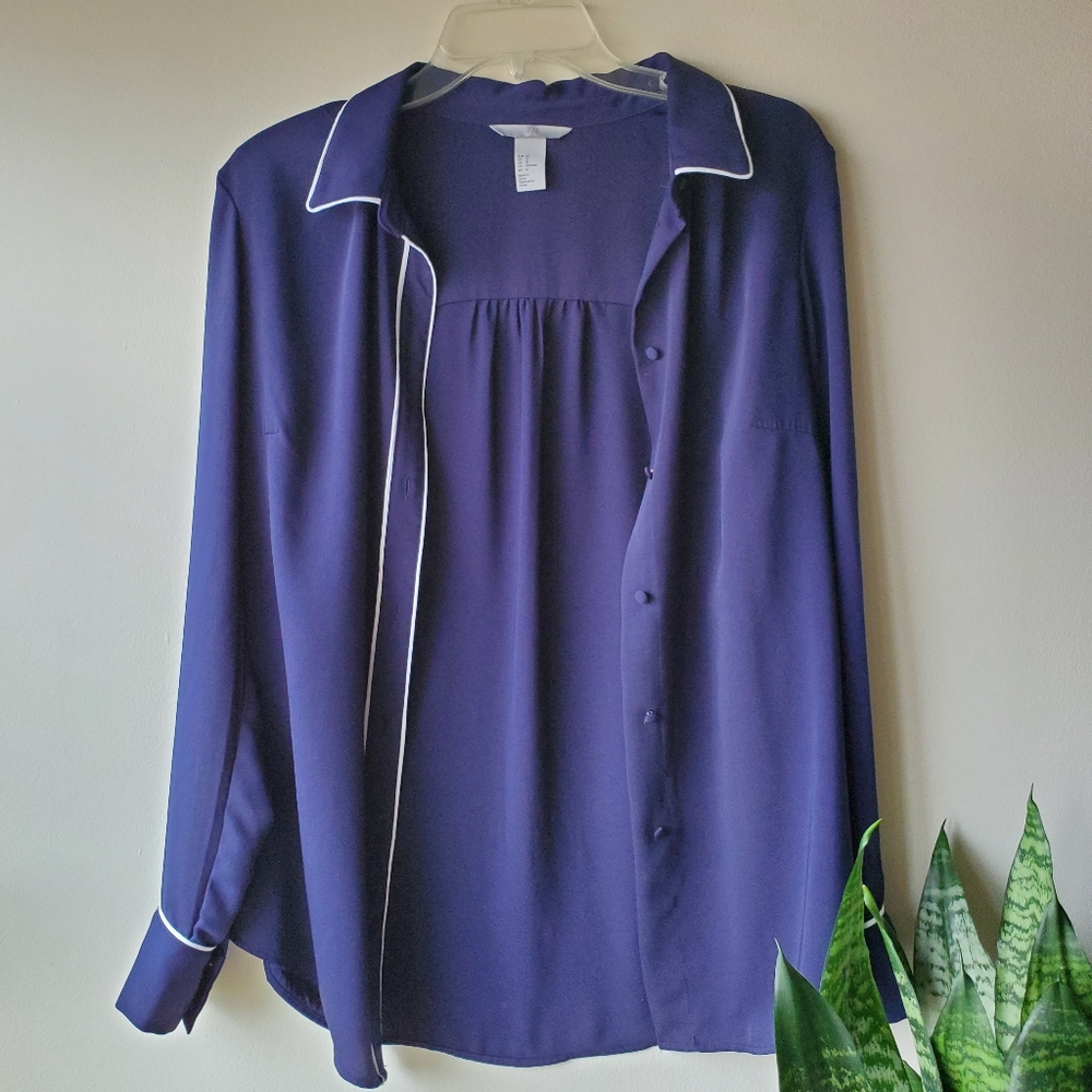H&M button up blouse